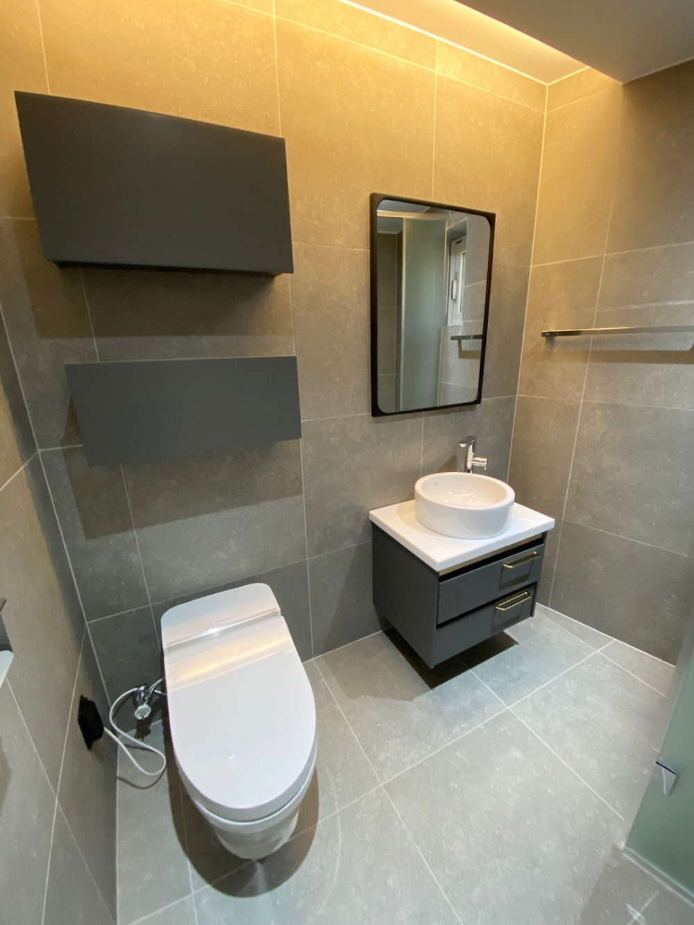 경기광주 타일공사 샤워실 그레이 타일